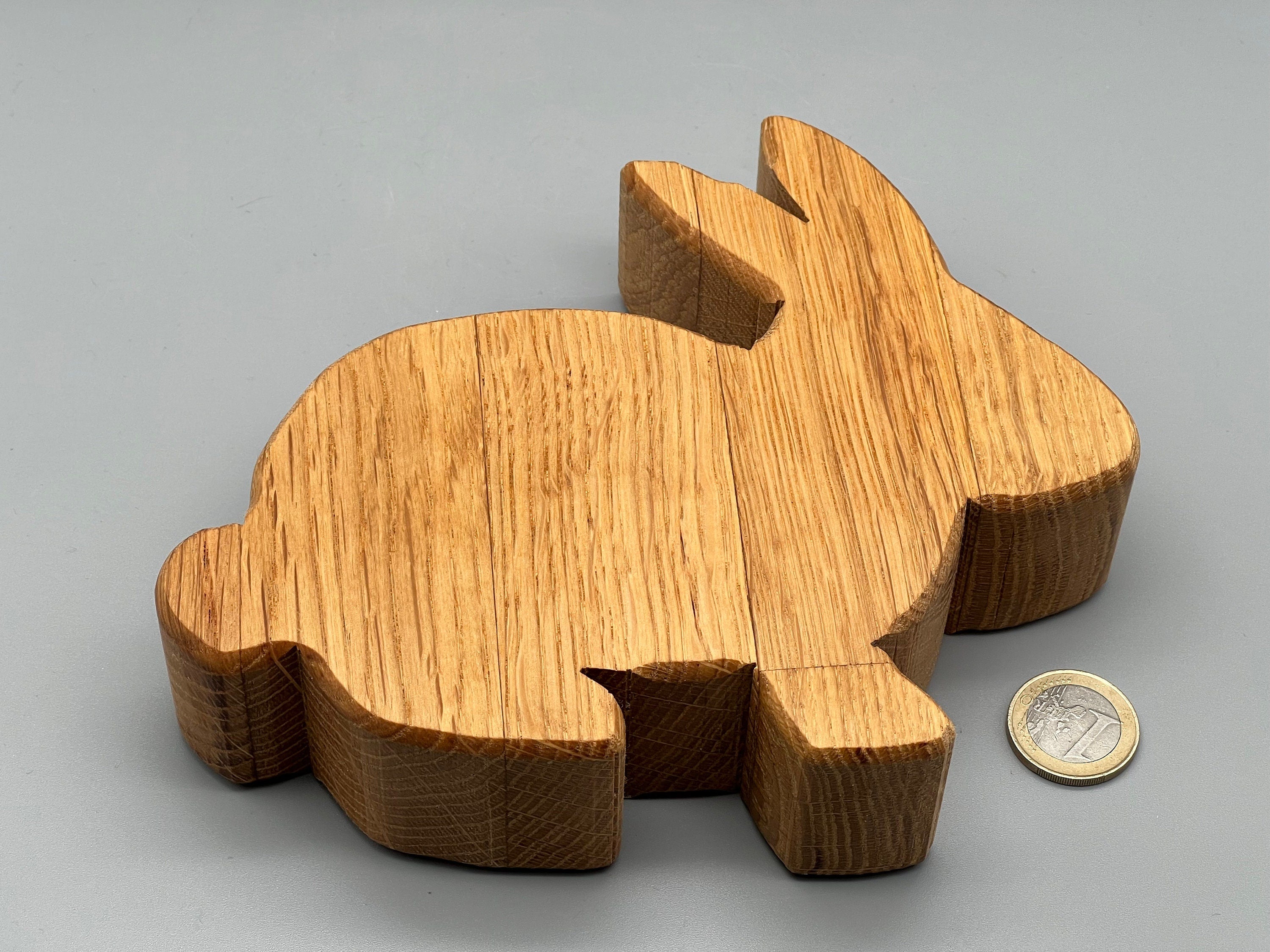 Lièvre en bois
