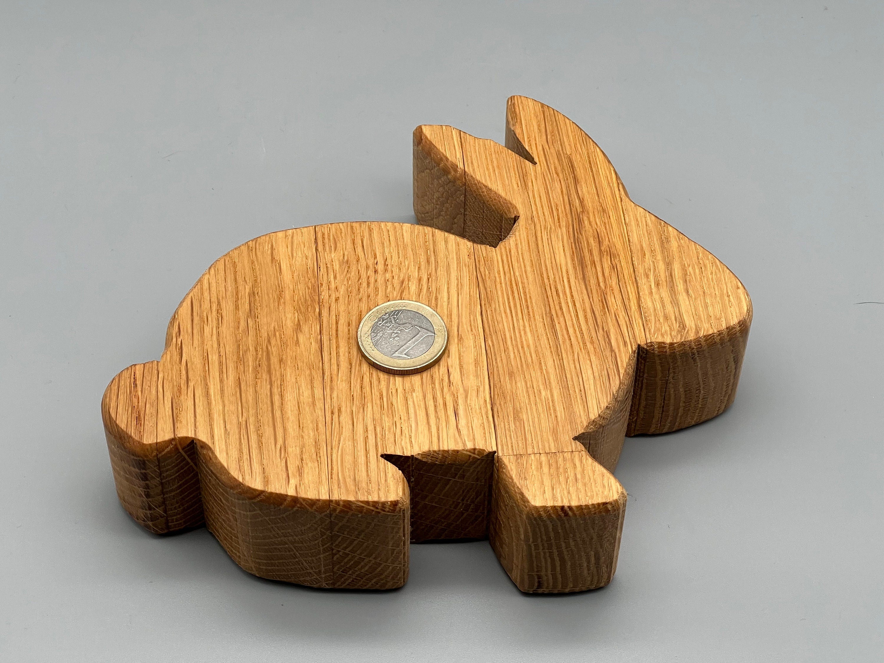 Lièvre en bois