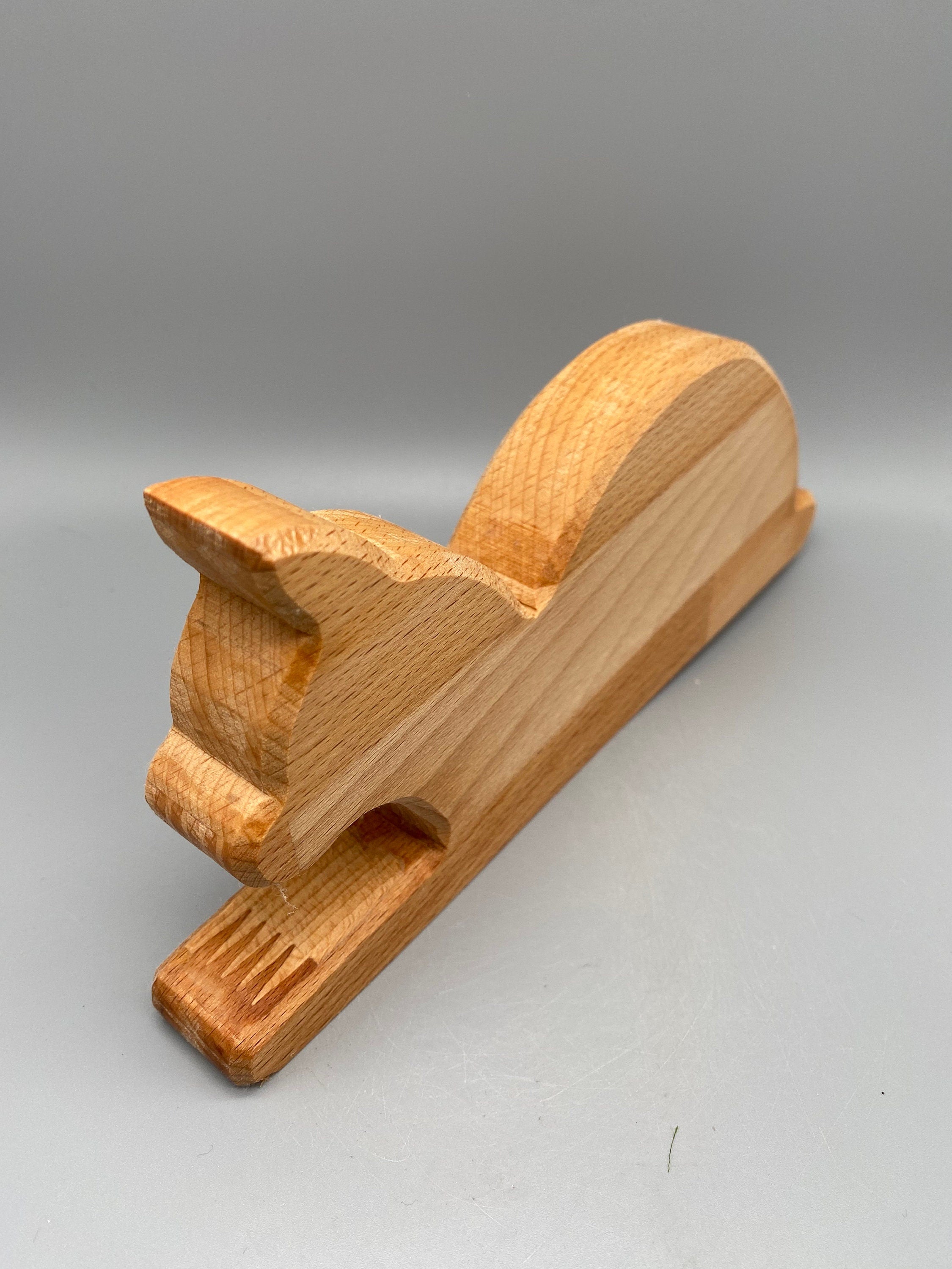 Holz Katze liegend (Buche)