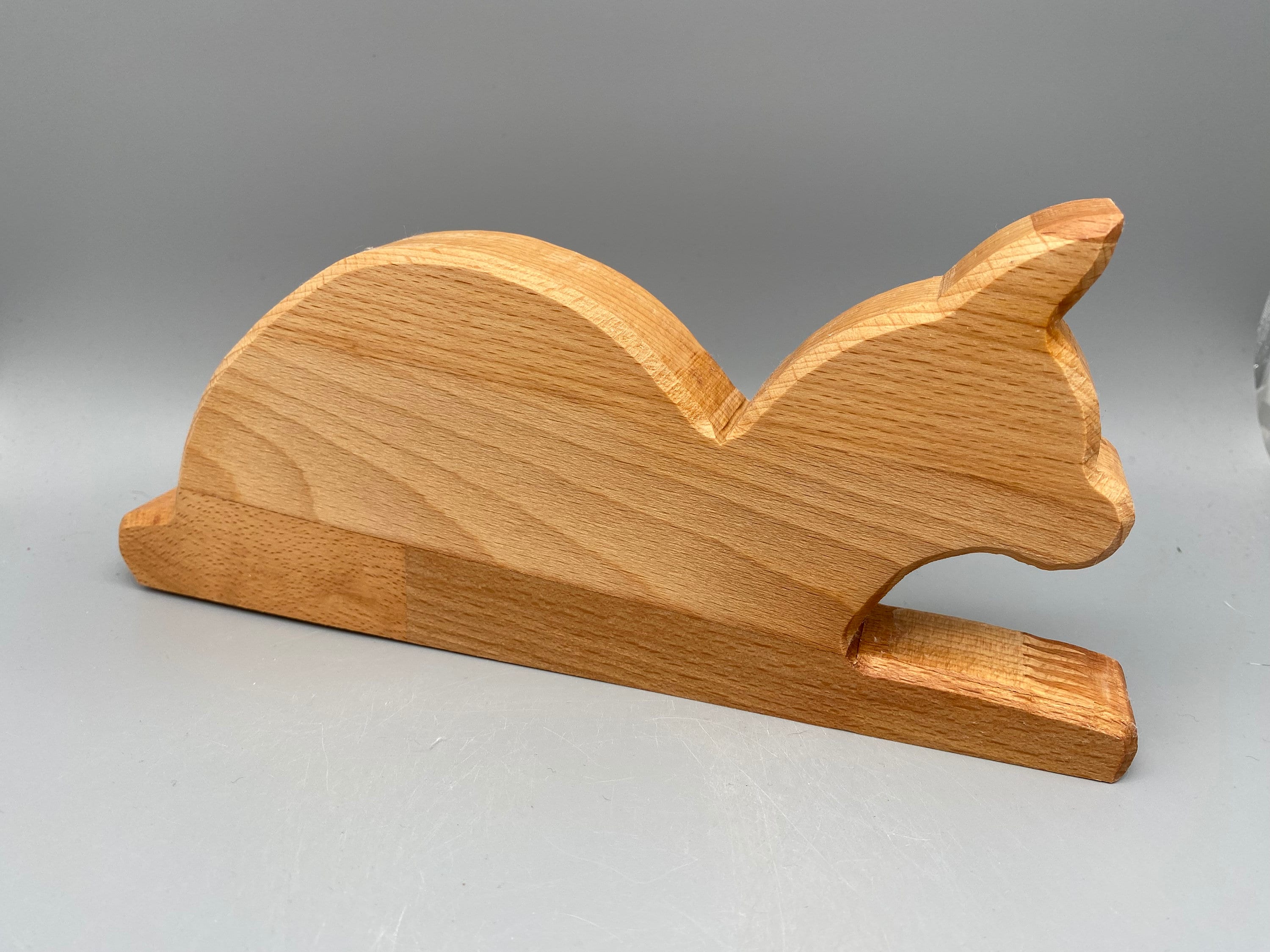 Holz Katze liegend (Buche)