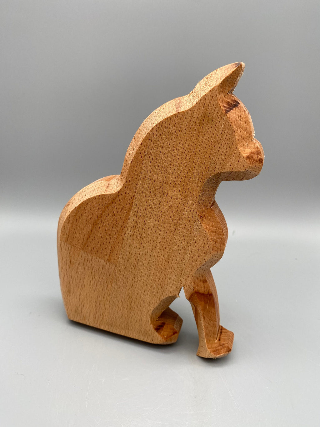 Holz Katze „sitzend“ (Buche)