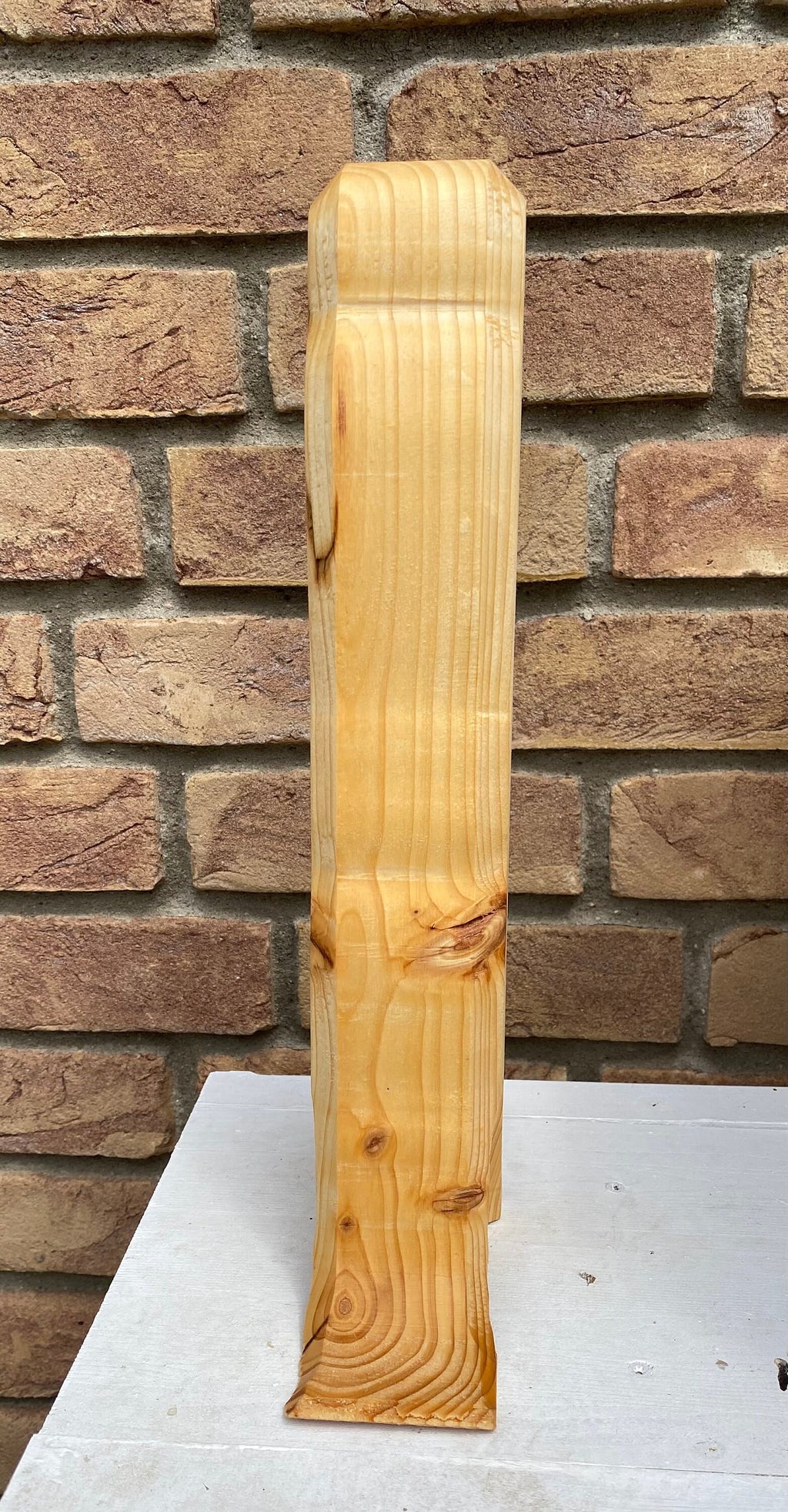 Großes Erdmännchen aus Holz (Fichte)