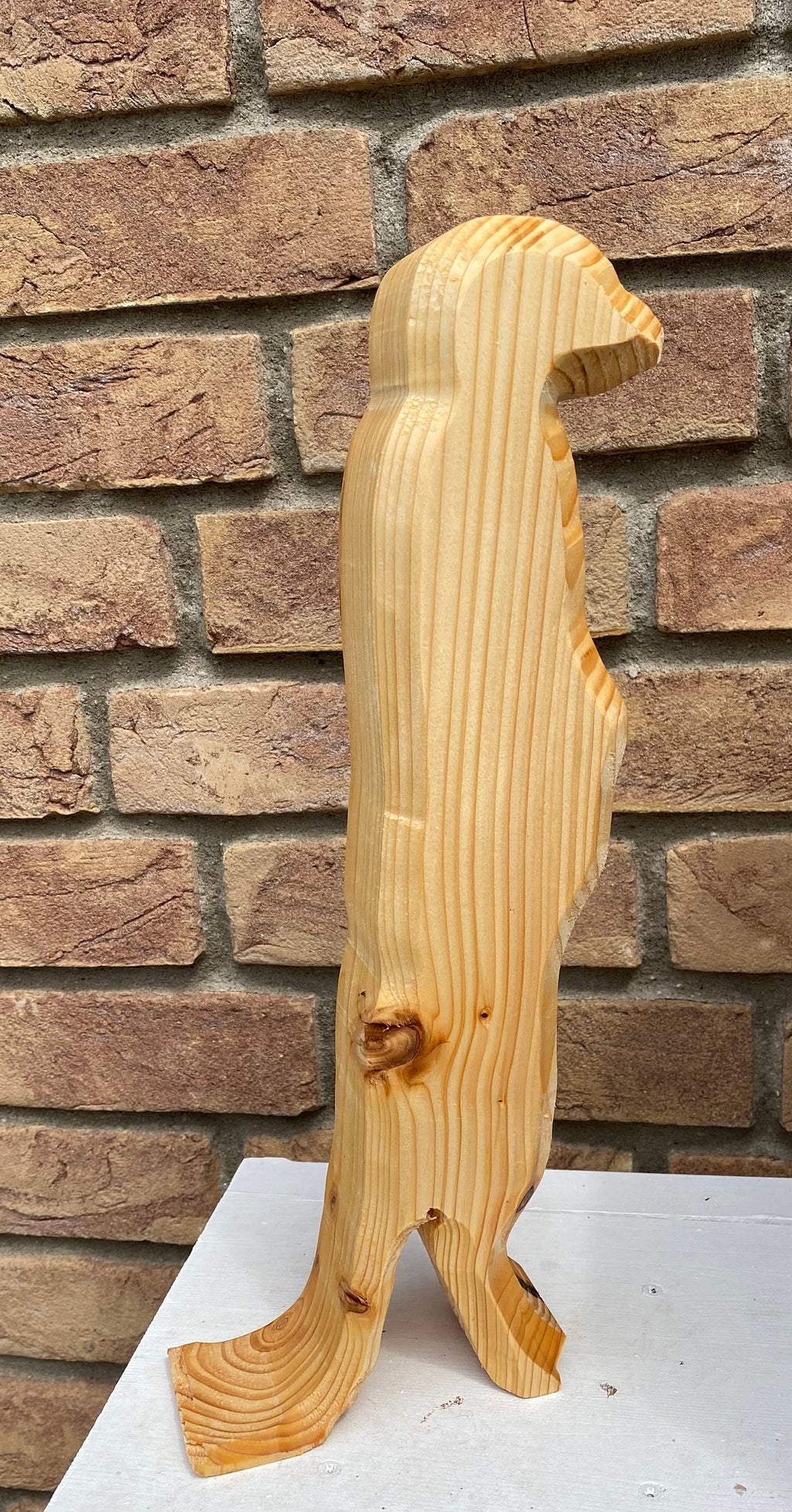 Großes Erdmännchen aus Holz (Fichte)