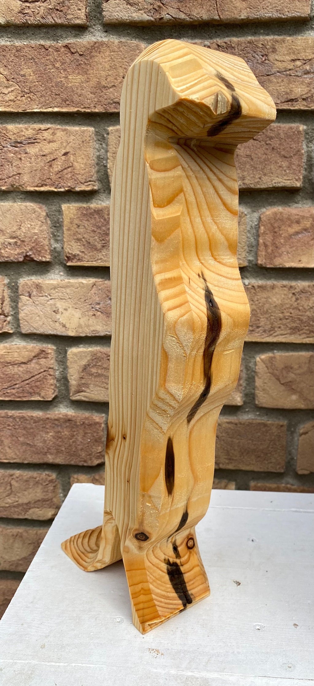 Großes Erdmännchen aus Holz (Fichte)