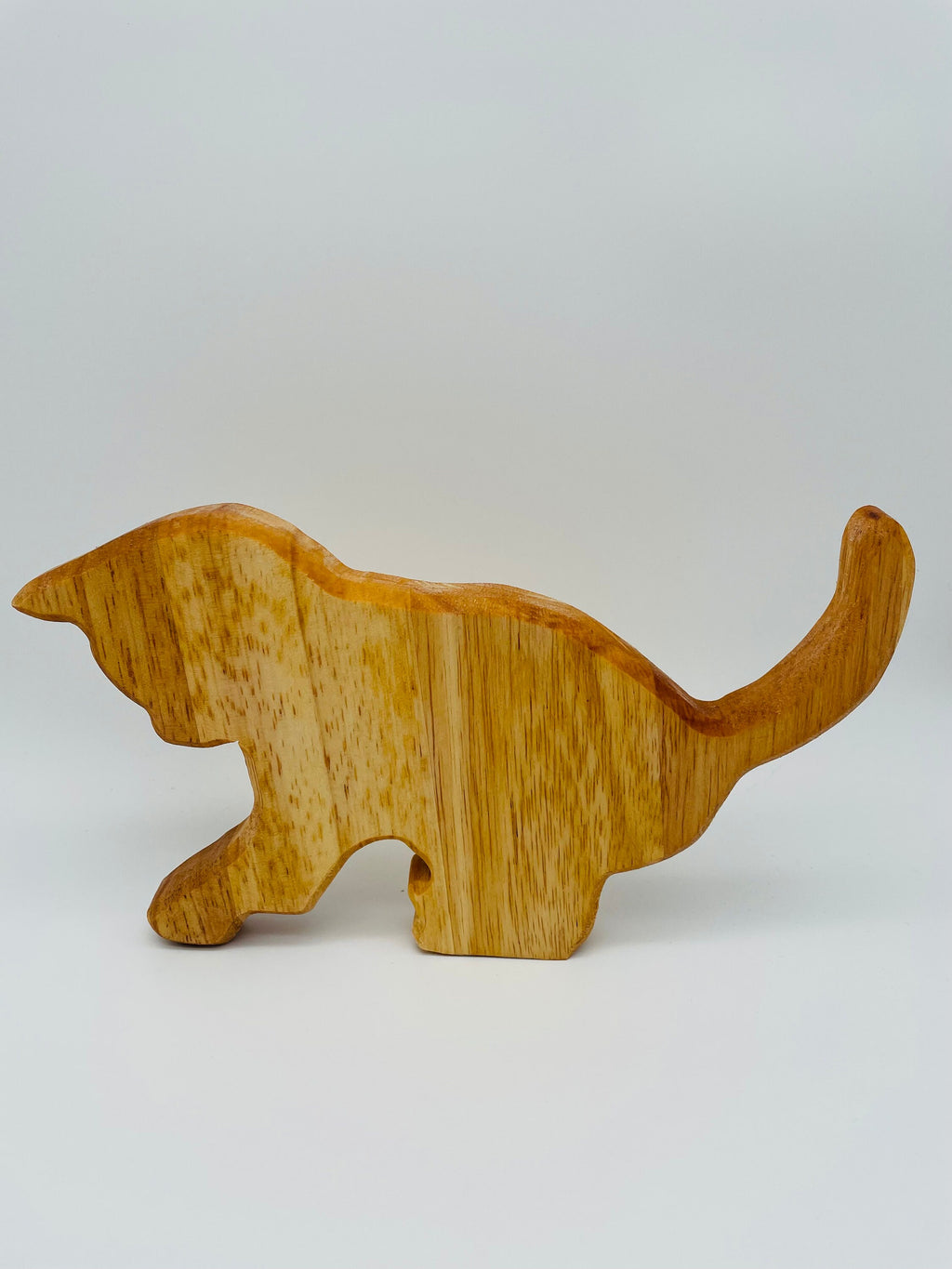 Holz Katze (spielend)