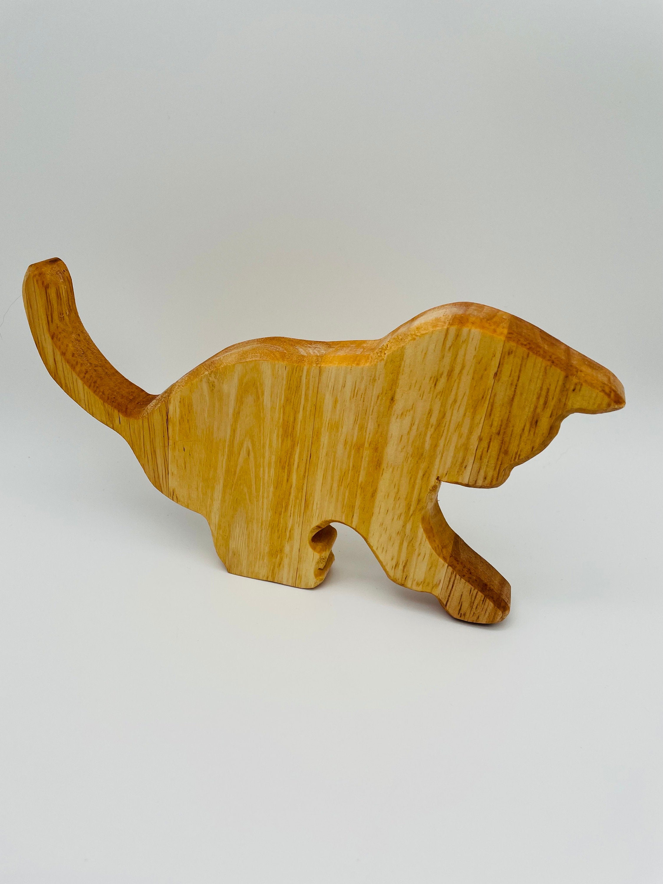 Holz Katze (spielend)