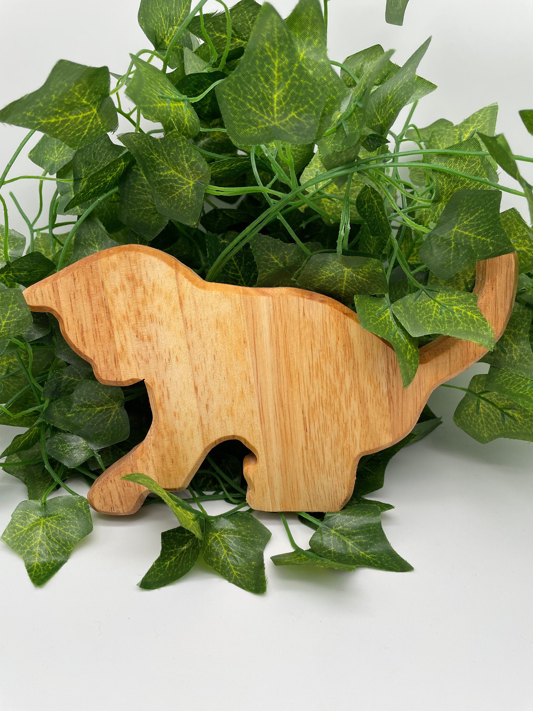 Holz Katze (spielend)