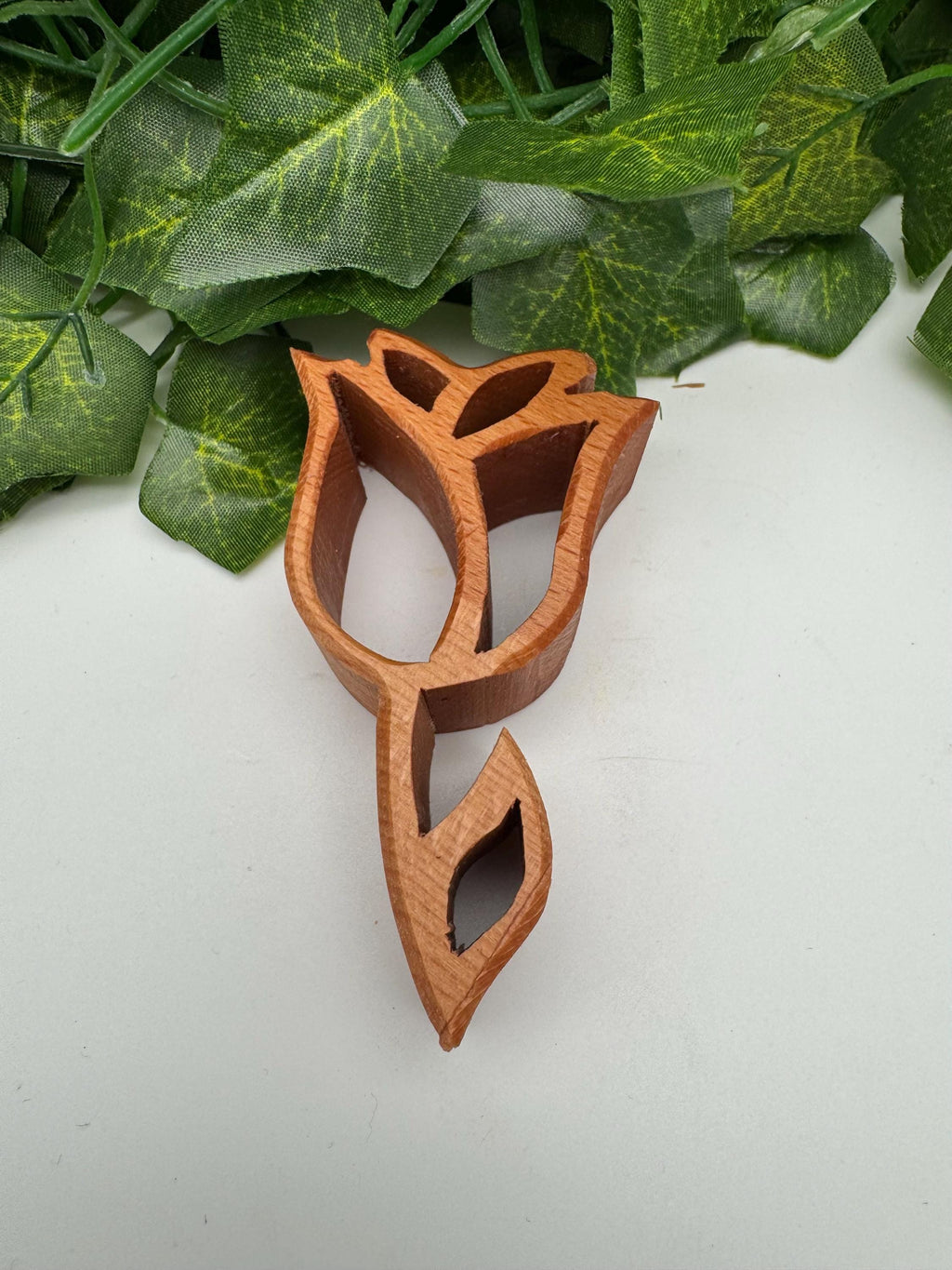 Tulipe en bois de hêtre