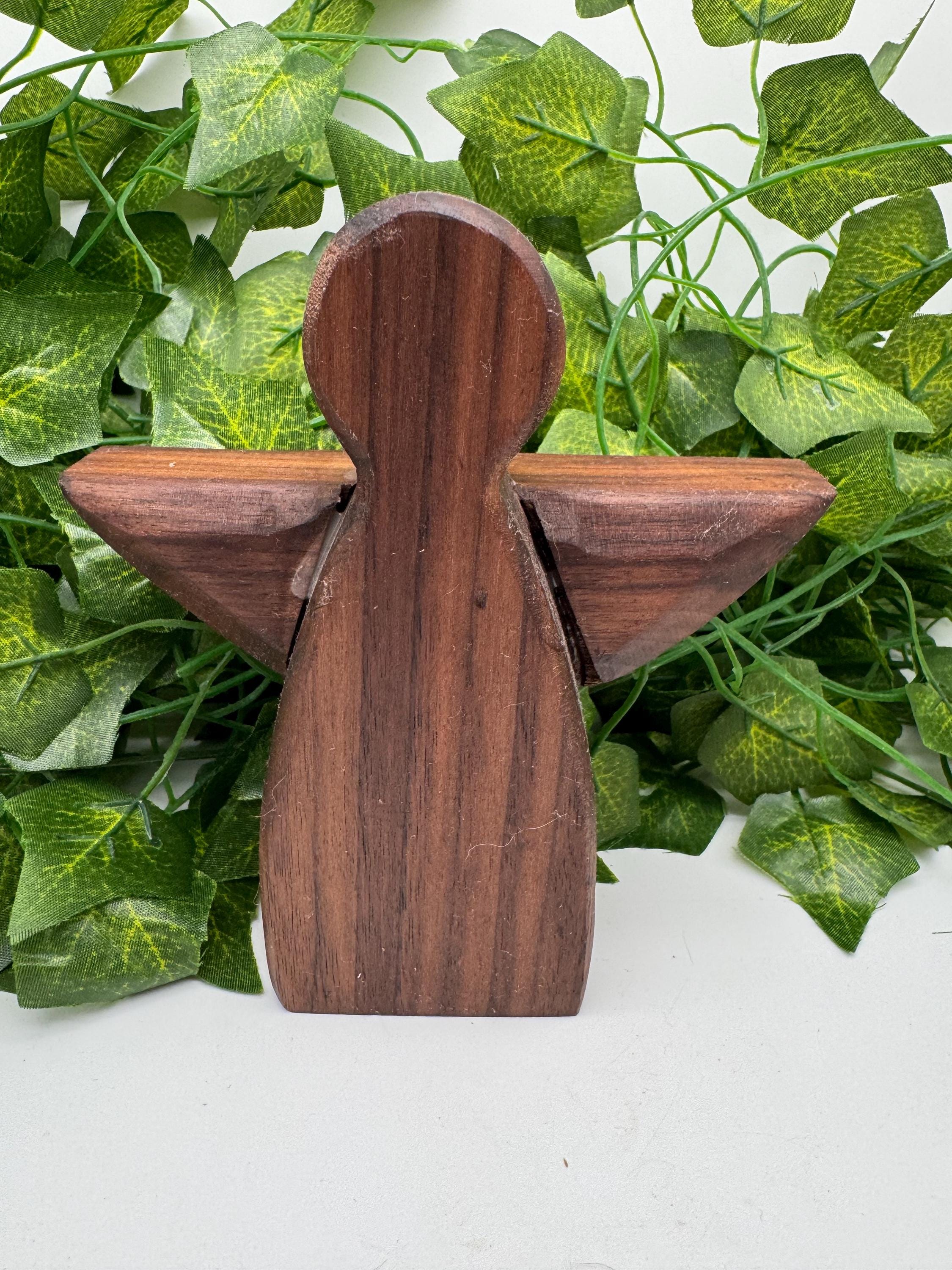 kleiner Engel Weihnachtsengel aus Holz