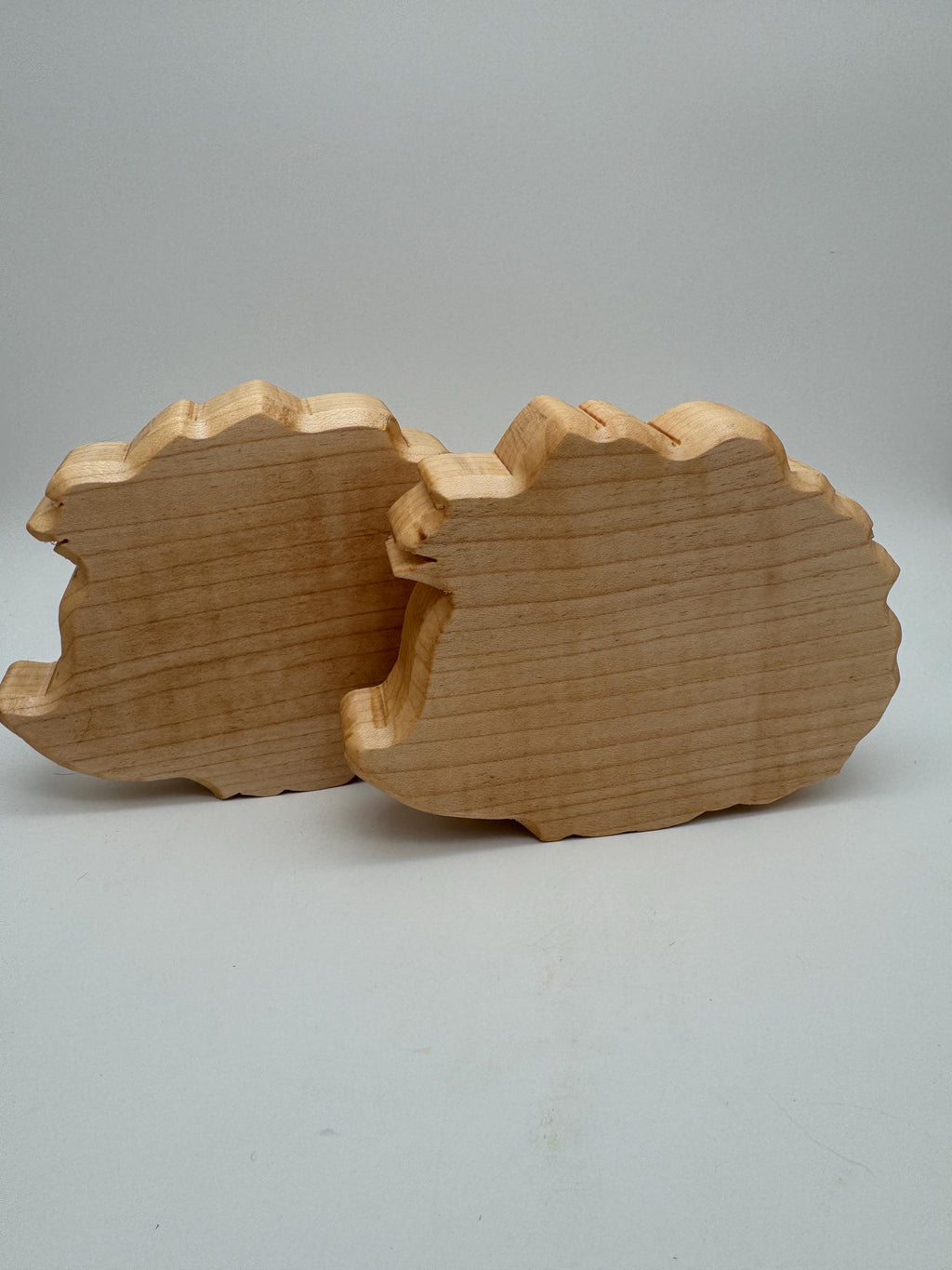 Hérisson en bois de frêne