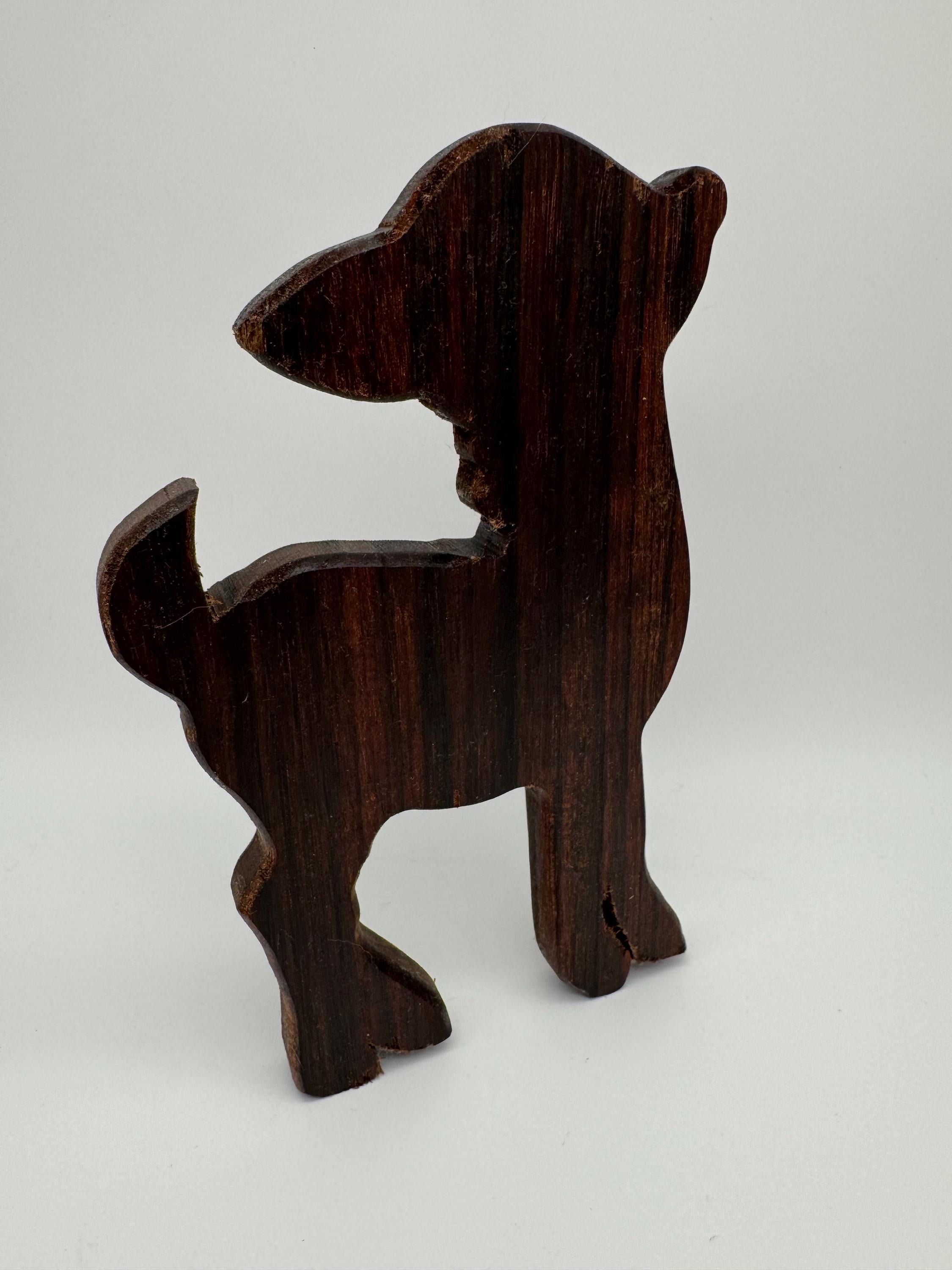 Hirschkuh aus Holz