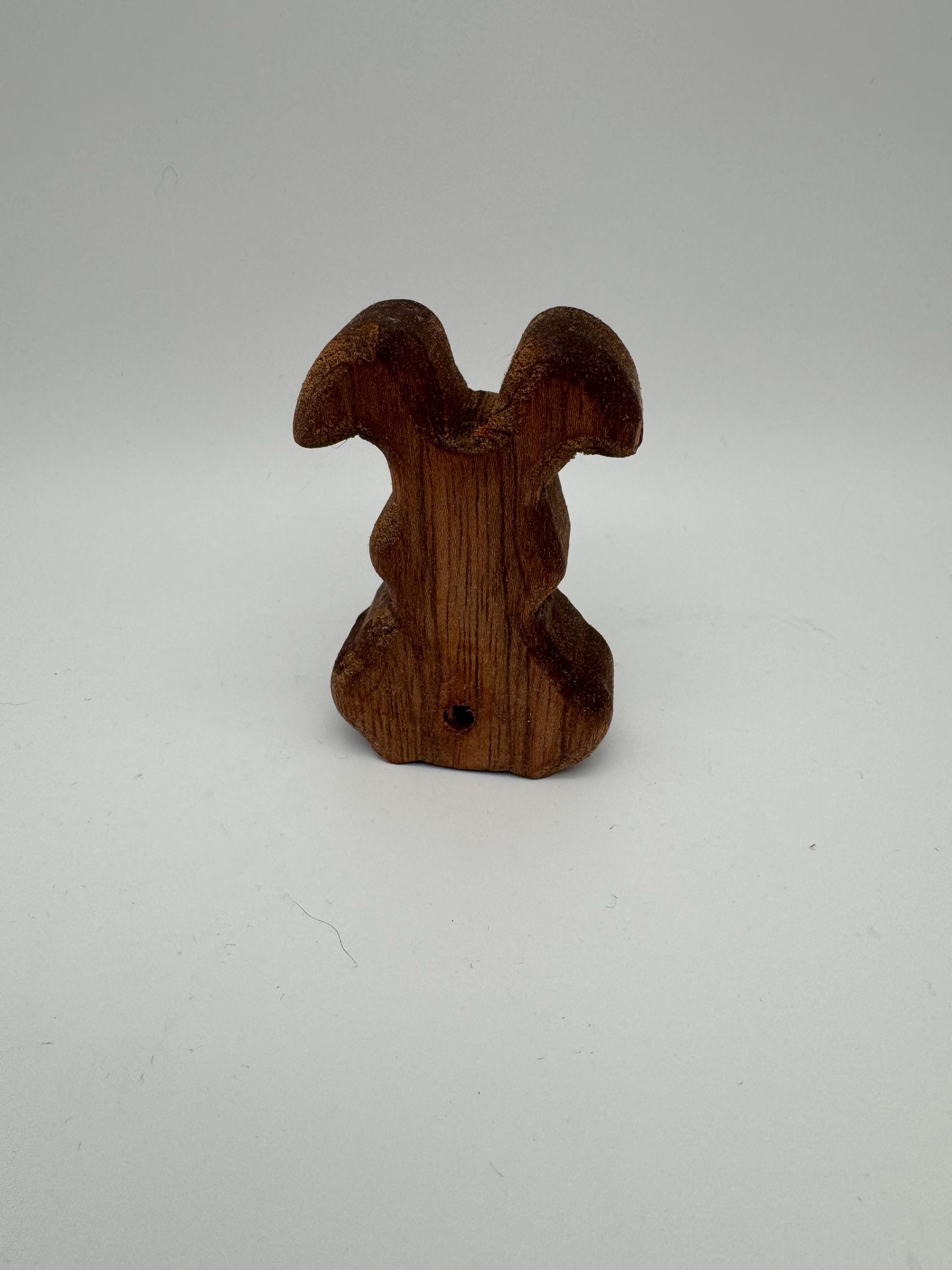 kleiner Holz Hase