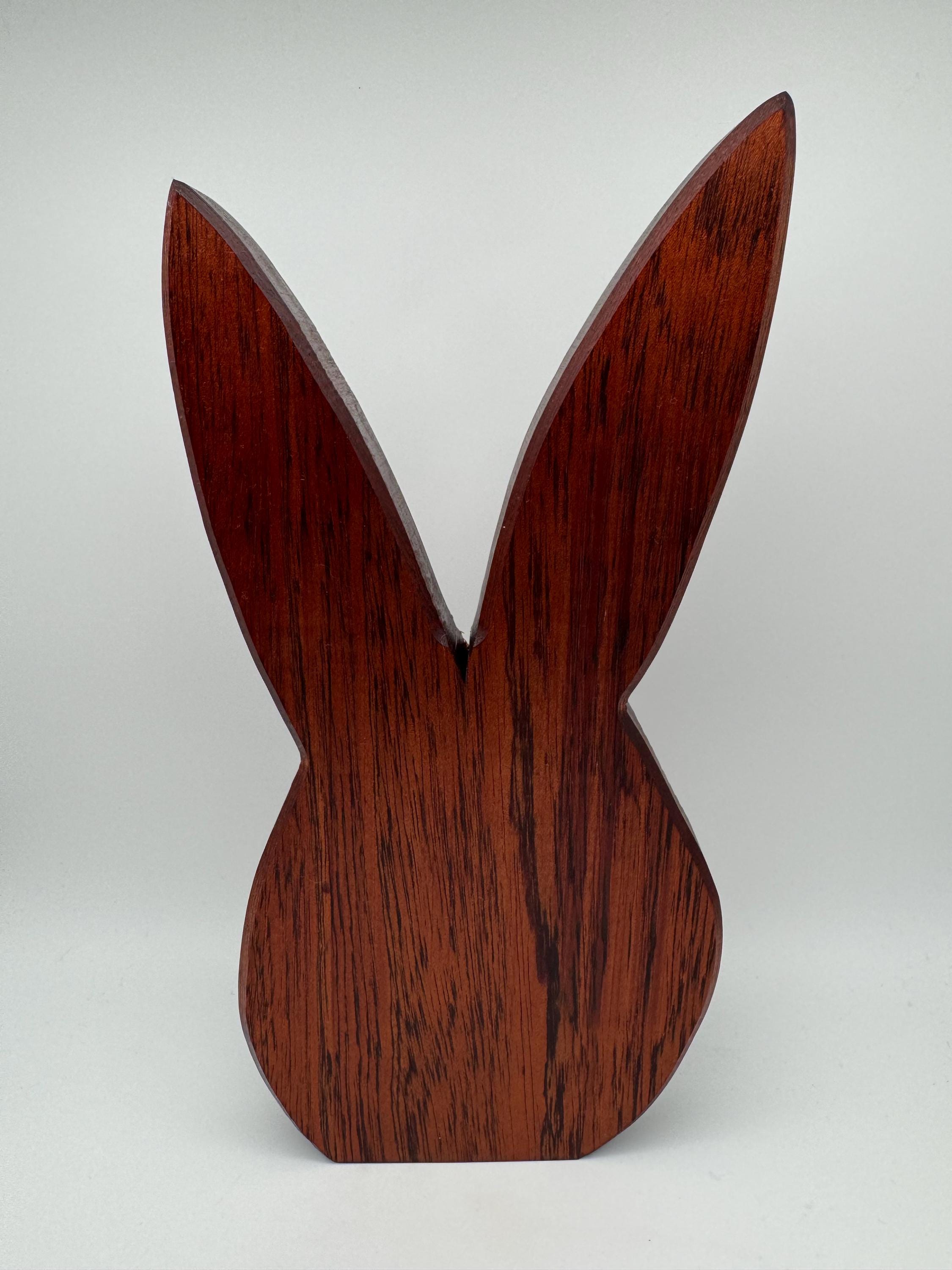 Holz Hase - Osterhase aus Mahagoniholz