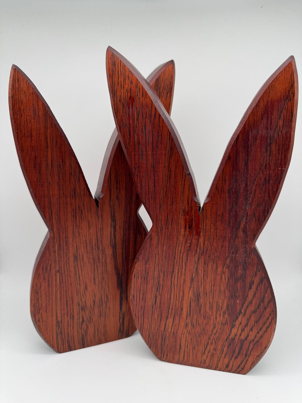 Holz Hase - Osterhase aus Mahagoniholz