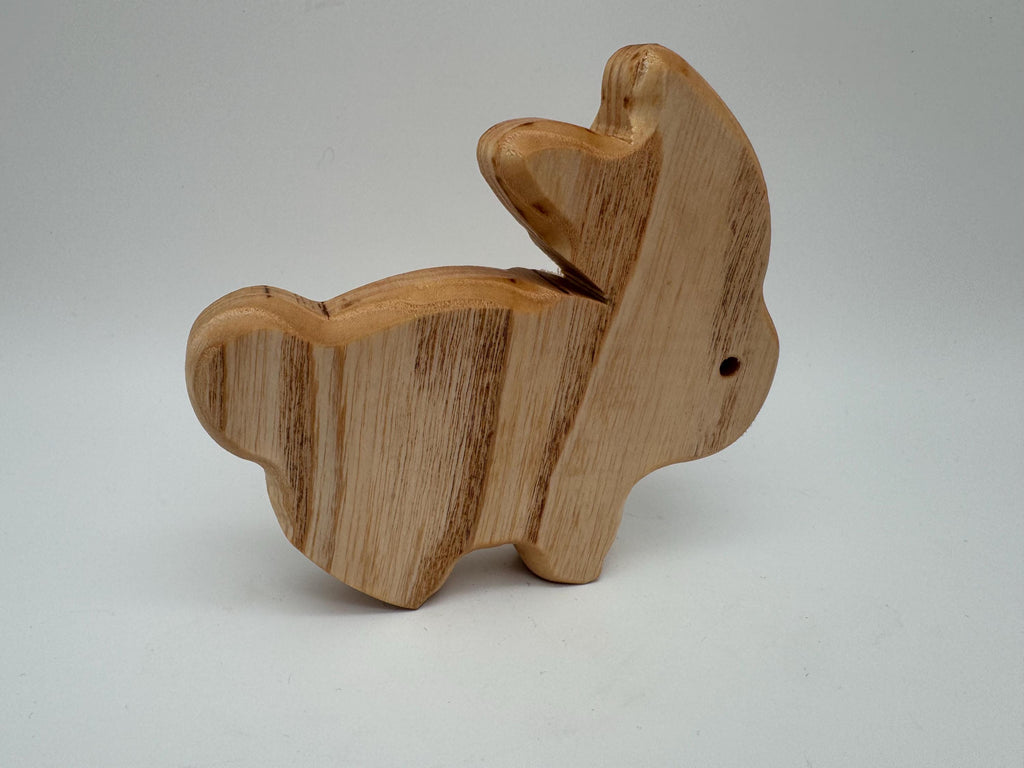 Holz Hase aus Eschen Holz