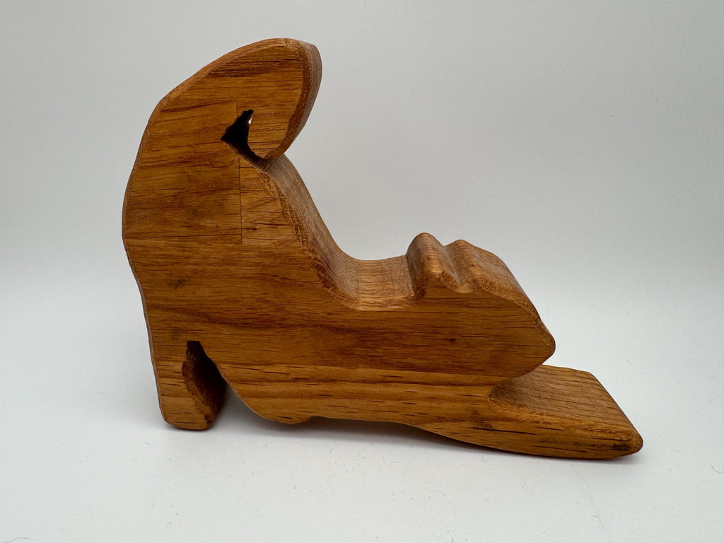 Streckende Holz Katze