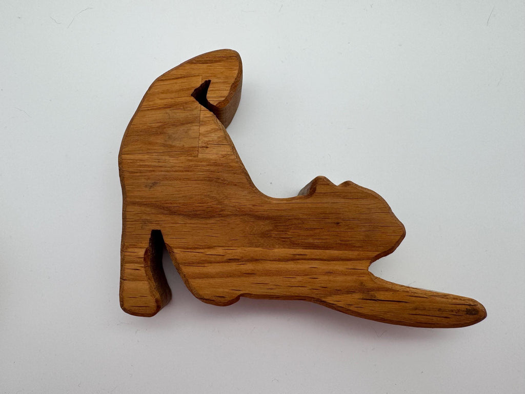 Streckende Holz Katze