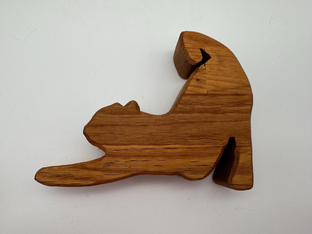Streckende Holz Katze