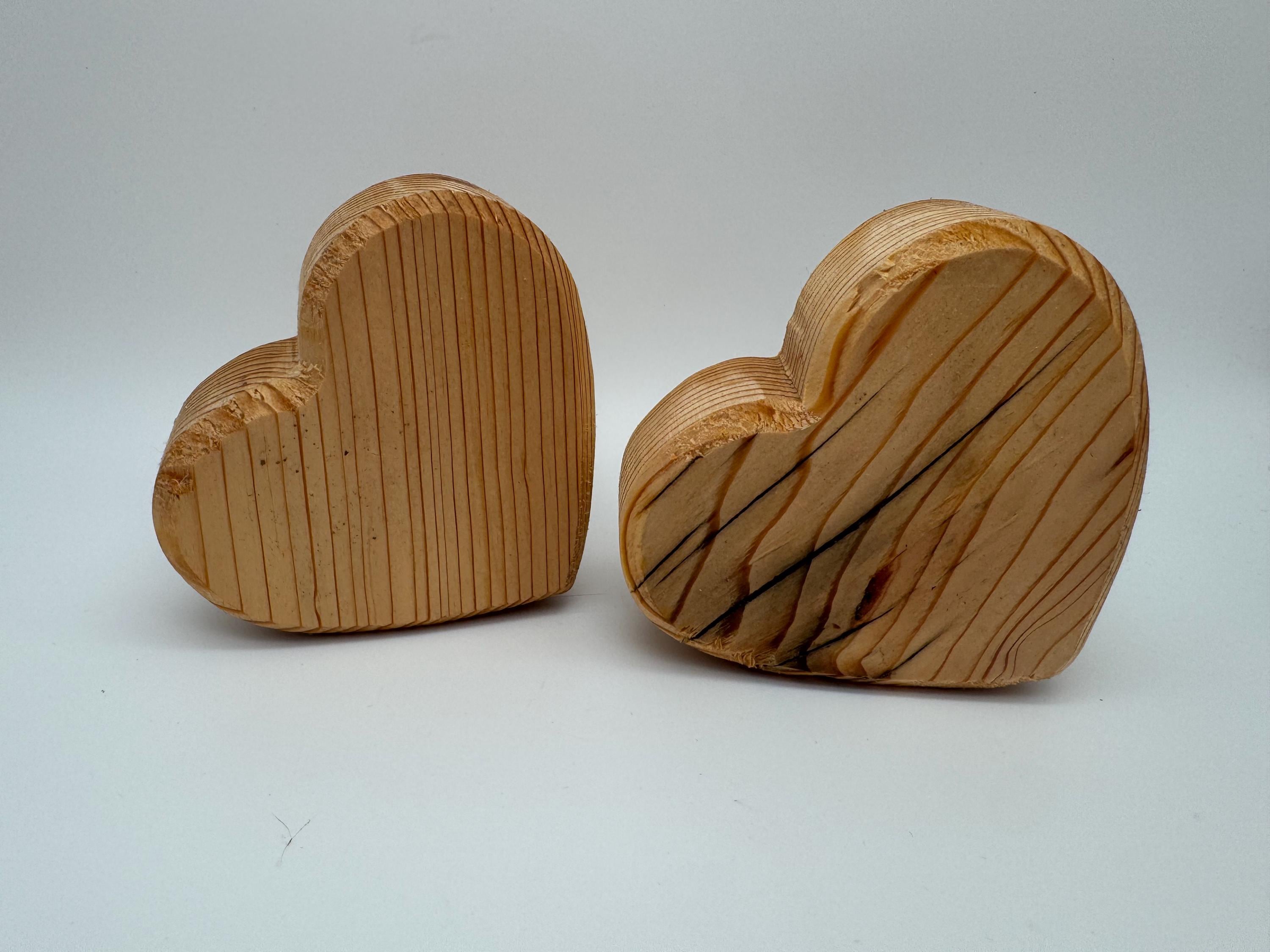 Holzherzen aus Fichte