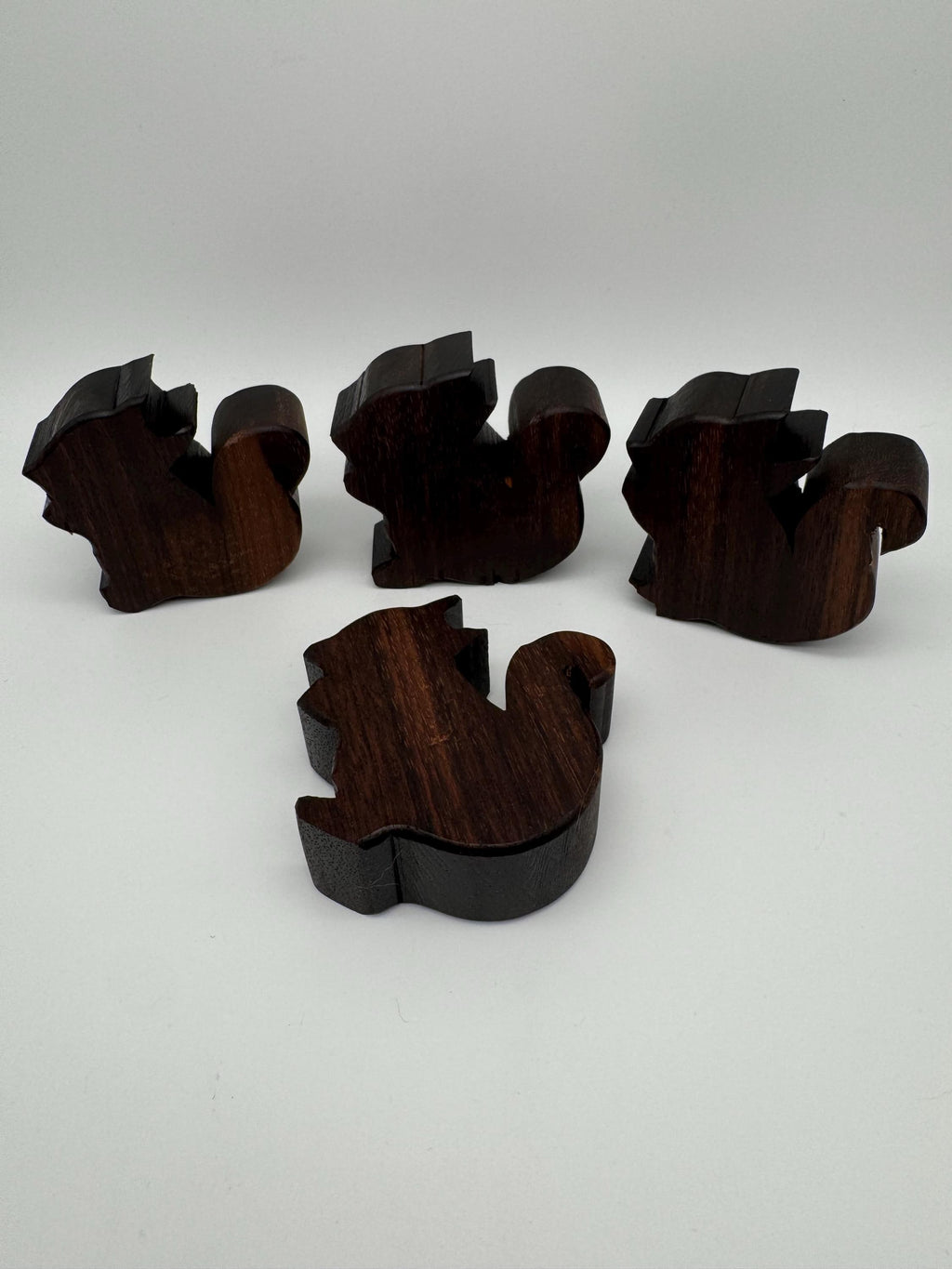 Holz Mini Eichhörnchen